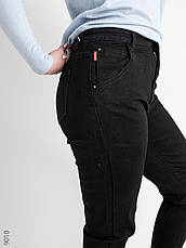 Зимові стрейчеві джинси жіночі на легкому флісі, є великі розміри LANLANIEE, фото 4