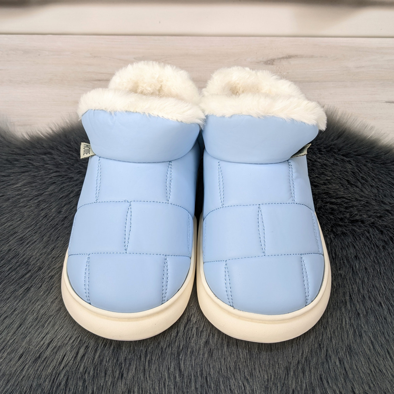 Тапочки чуні жіночі високі еко-шкіра блакитні на хутрі 4293