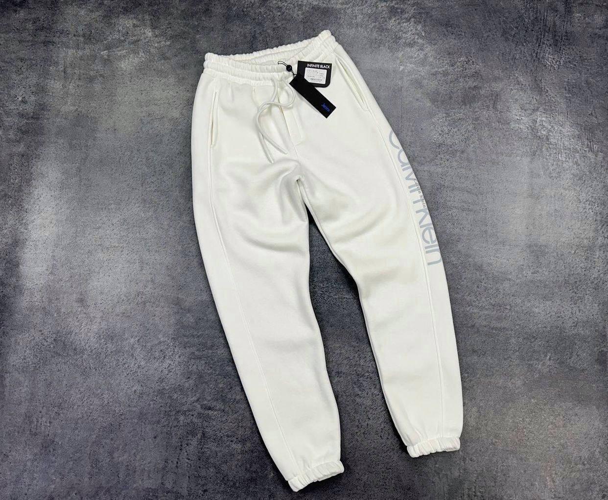 Чоловічі спортивні штани на флісі Calvin Klein D11570 білі S, фото 1