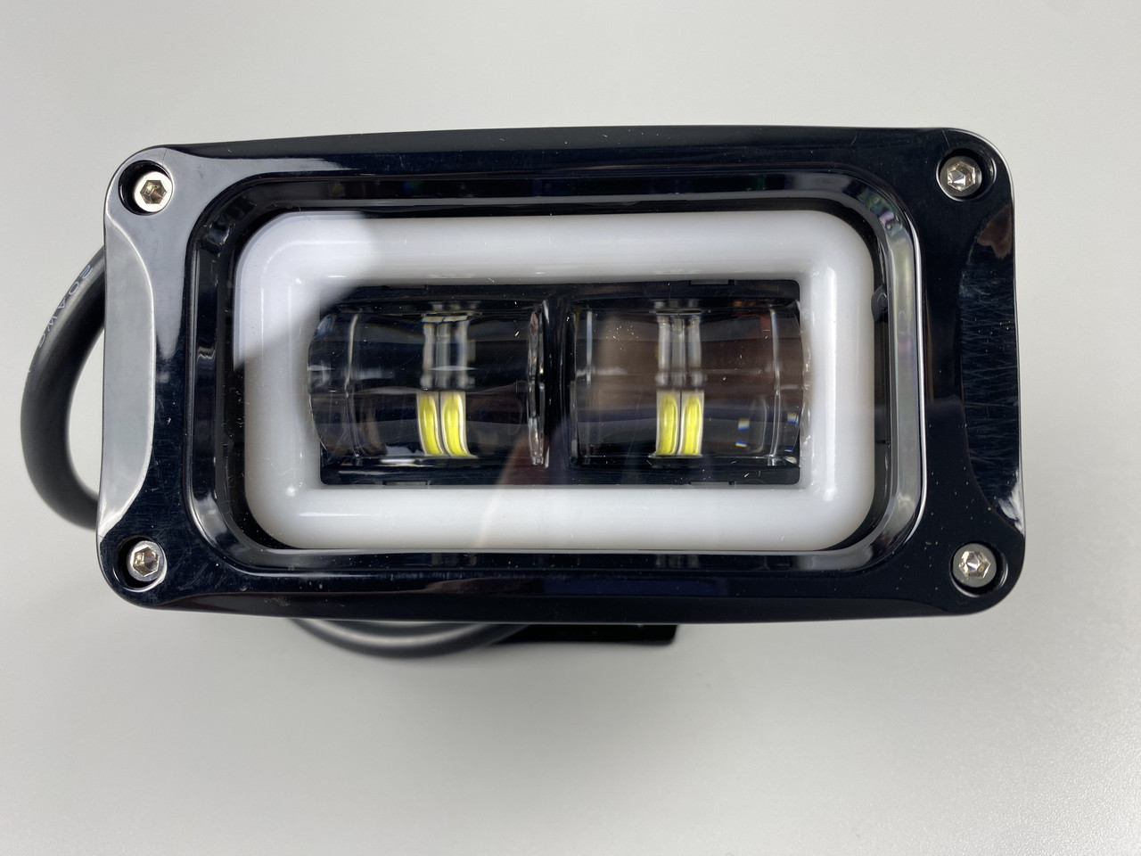 LED фара світлодіодна прямокутна додаткова 1400 Lm + DRL 2 діоди об'ємна лінза 10-80V