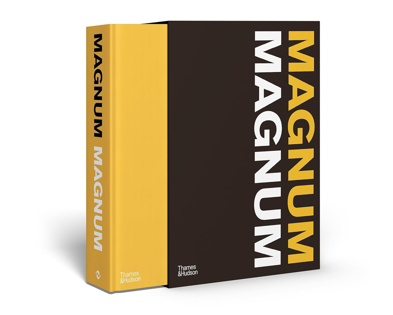 Книга найкращі Magnum Photos фотографи світу Magnum Magnum. Brigitte Lardinois подарункові книги для фотографів