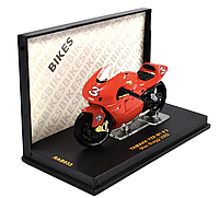 1/24 Yamaha YZR M1 #3 Max Biaggi 2002 IXO