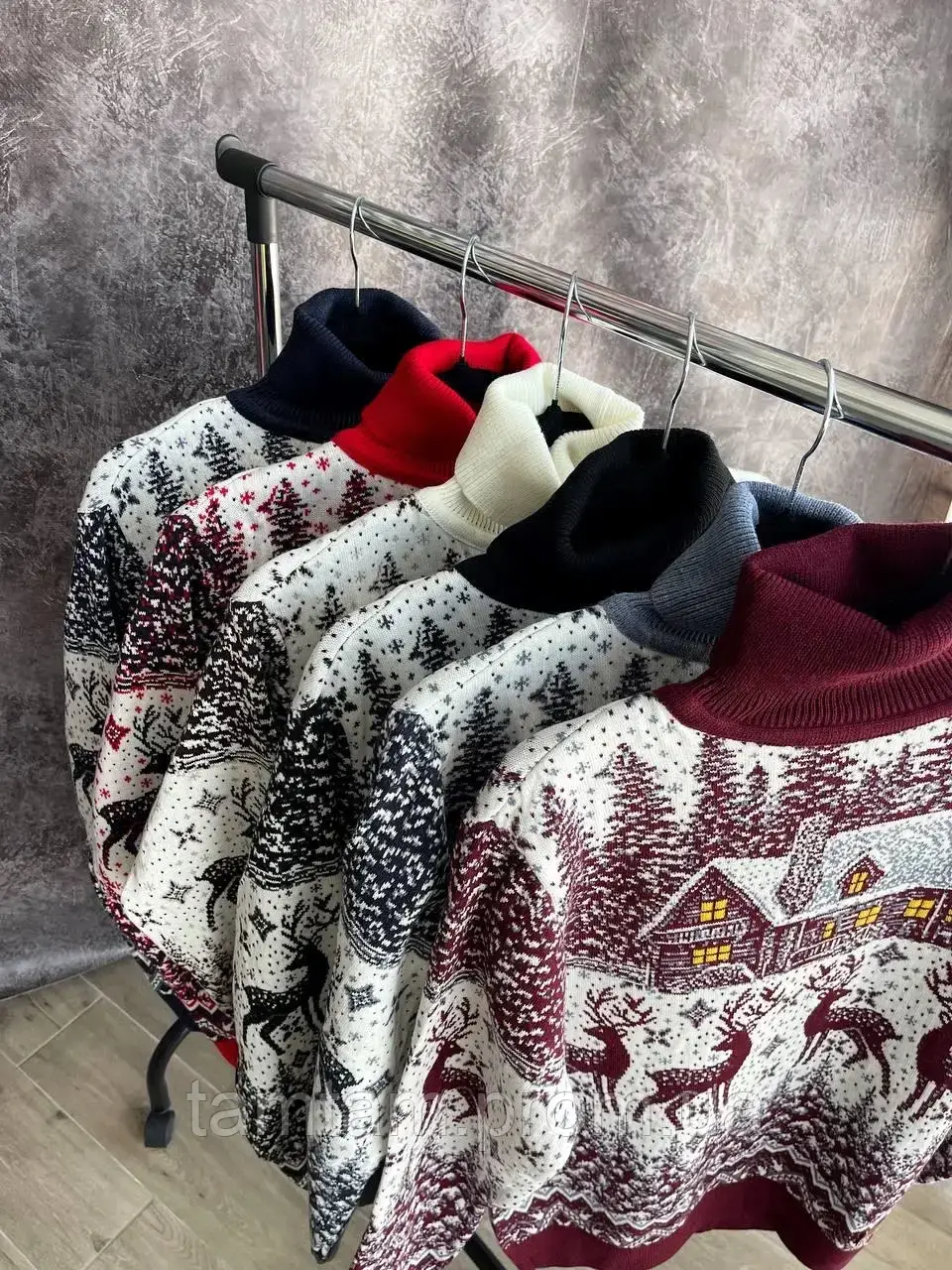 Новогодние свитера парные для двоих, рождественские шерстяные одинаковые свитера для пары Домик Tam - фото 9 - id-p2032330498