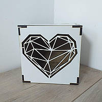 Коробка подарочная деревянная с сердцем 12см Дефект Царпапина Белый (KG-11097)