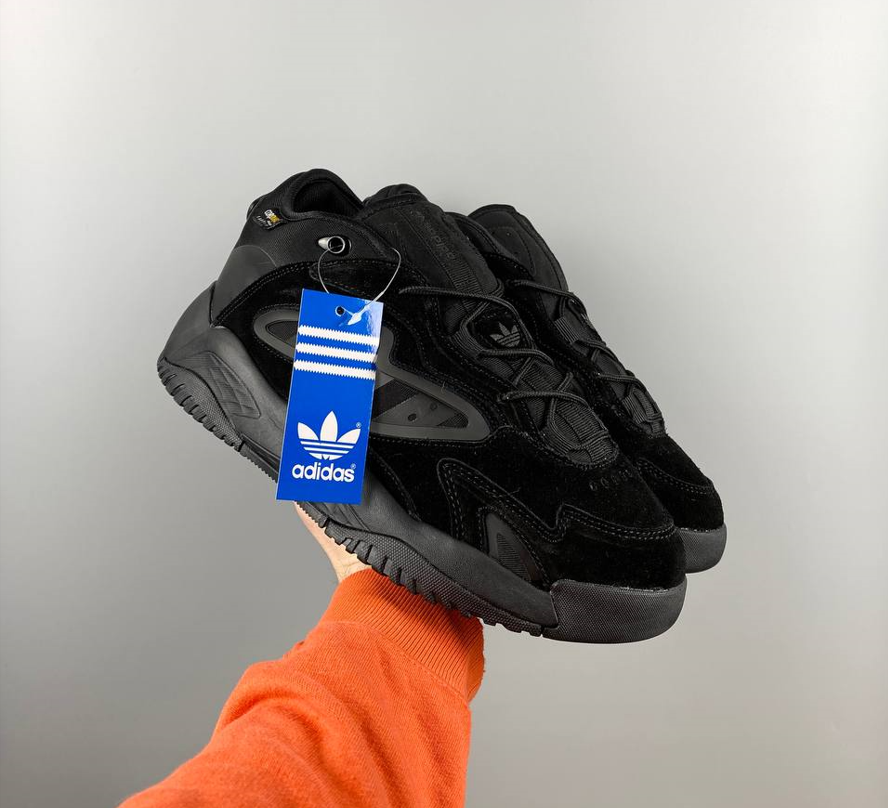 Зимові чоловічі кросівки Adidas Streetball 2 Winter Black з хутром взуття Адідас Стрітбол чорні замшеві теплі