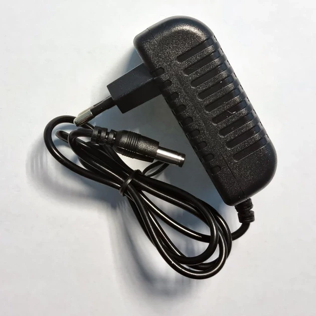 Блок живлення 12V 1A штекер 5.5х2.5mm
