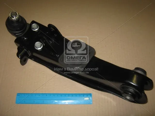 Важіль нижній R Hyundai Starex 2WD 97-07 NEW CQ0116R (вир-во CTR)