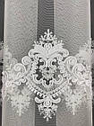 Фатинова тюль з оксамитовими вставками та гарною вишивкою. Колір: білий, фото 10