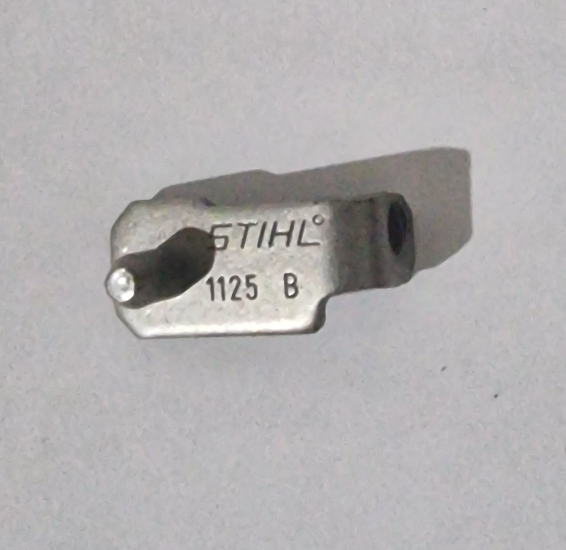 Натяжний шибер, пластина ST 361/440 бензопила оригінал 11256401900, фото 1