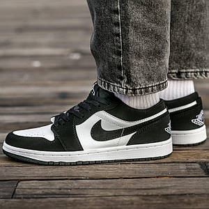 Чоловічі Кросівки Nike Air Jordan Retro 1 Low Black White 41-43-44