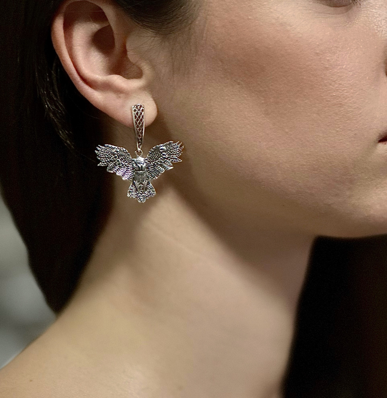 Срібні сережки "Сова" чернені — символ мудрості та сили в кожному русі, фото 1