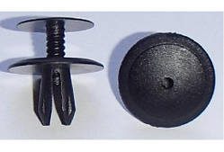 Кліпса кріплення обшивки Audi A4, A5, Q5 / VW Transporter T4 / Seat / Skoda (отв.6.0мм) 8T0807300A