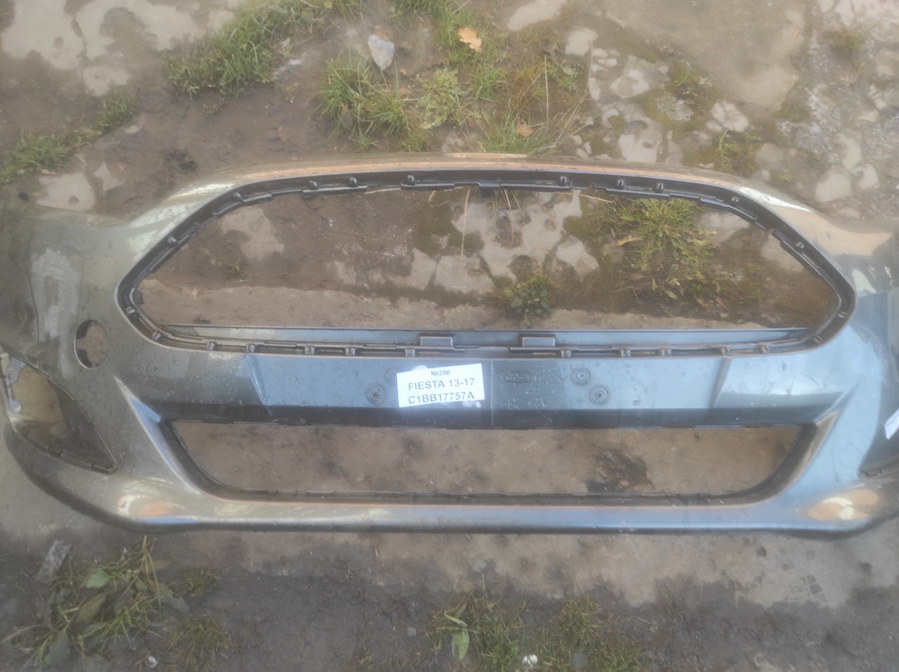 №258 Бампер передний C1BB17757A для Ford Fiesta 13-17