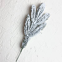 Декоративна гілочка для новорічного декору "гілка хвойна засніжена"