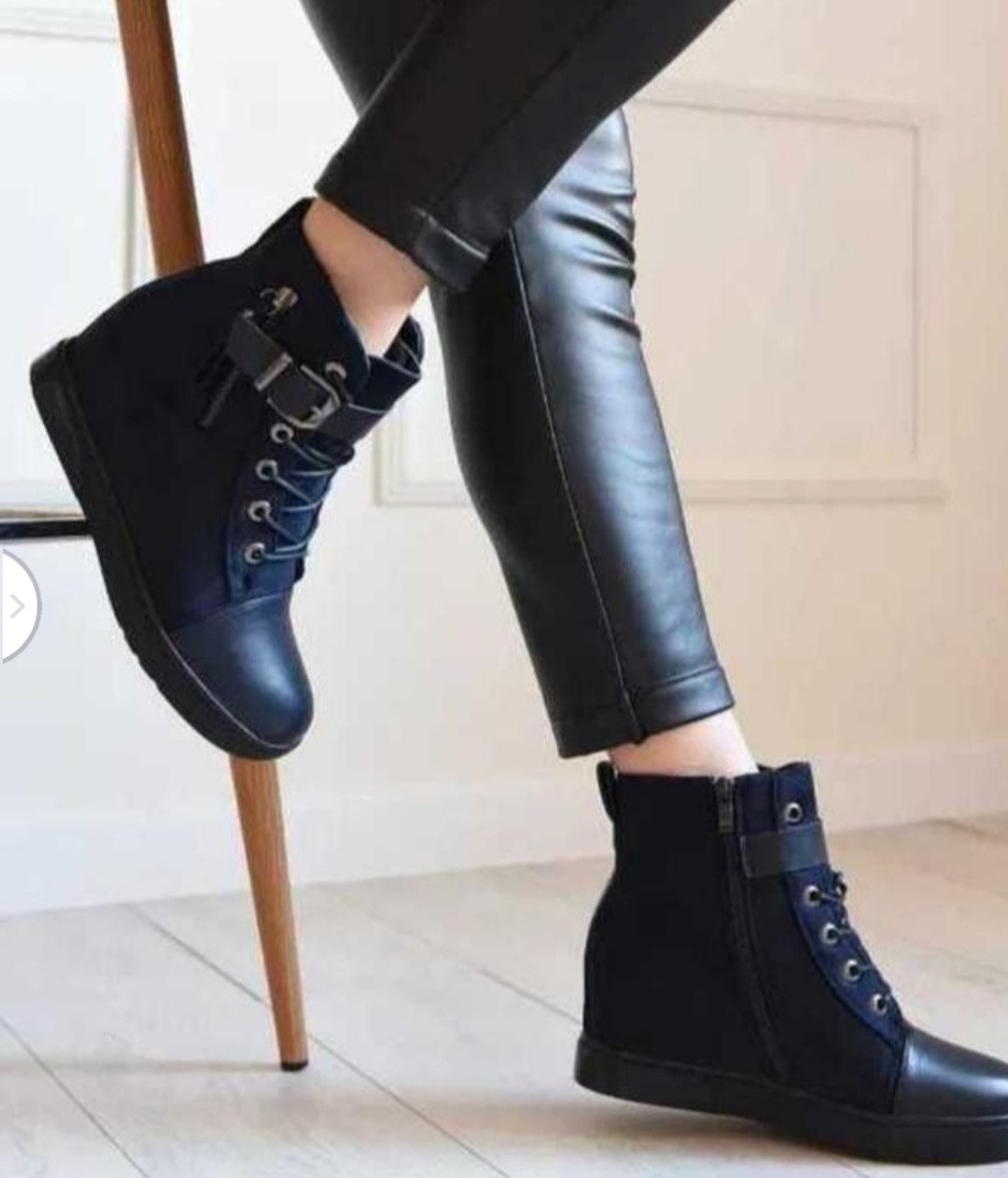 Снікерсі зимові 40 жіночі кросівки сині на блискавці, фото 1