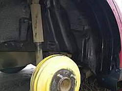 Підкрилки задні на штатні місця для Nissan Tiida/Pulsar '15-21