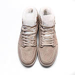 Чоловічі зимові кросівки Nike Air Jordan 1 Retro (бежеві) високі стильні кеди з хутром 2520топ, фото 2