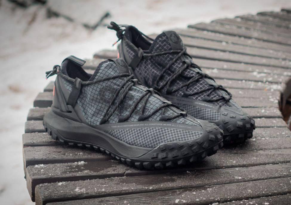 Чоловічі кросівки Nike ACG Mountain Fly Low Black Anthracite (сірі з чорним) спортивні осінні кроси I1200 vkros