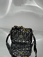 Женская сумка Guess Triana Flap Shoulder Bag Black (чёрная) стильная сумочка на длинном ремне KIS99058топ