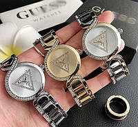 Качественные женские наручные часы браслет Guess, модные и стильные часы-браслет на руку Золото Отличное