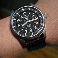 Наручные мужские механические. классические часы Seiko 5 SNZG15K1 Military Automatic Black Dial