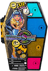 Лялька Monster High Skulltimate Secrets Cleo De Nile  Набір-сюрприз Клео Де Ніл 17 сюрпризів