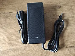 Зарядний пристрій для Li-ion, 12,6V 5A 3S, 18650 charger розʼєм 5.5*2.1