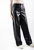 Штани жіночі з екошкіри широкі з імітацією кишеньок чорні 30002 (2000000120454), фото 2