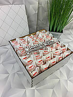 Сладкий подарочный бокс для девушки с конфетками набор в форме квадрата для жены, мамы, ребенка Nbox-66