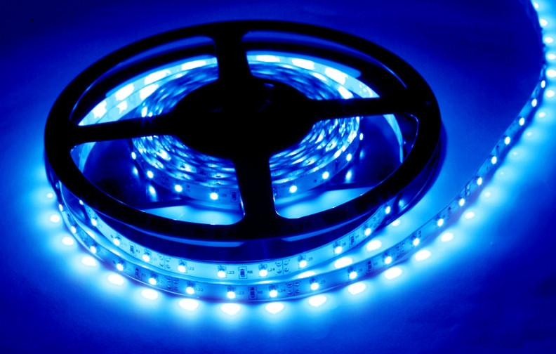 Світлодіодна Led-стрічка SMD 3528 на 60 діодів в 1 метрі, 4,8 Вт/1м, синій колір, не герметична