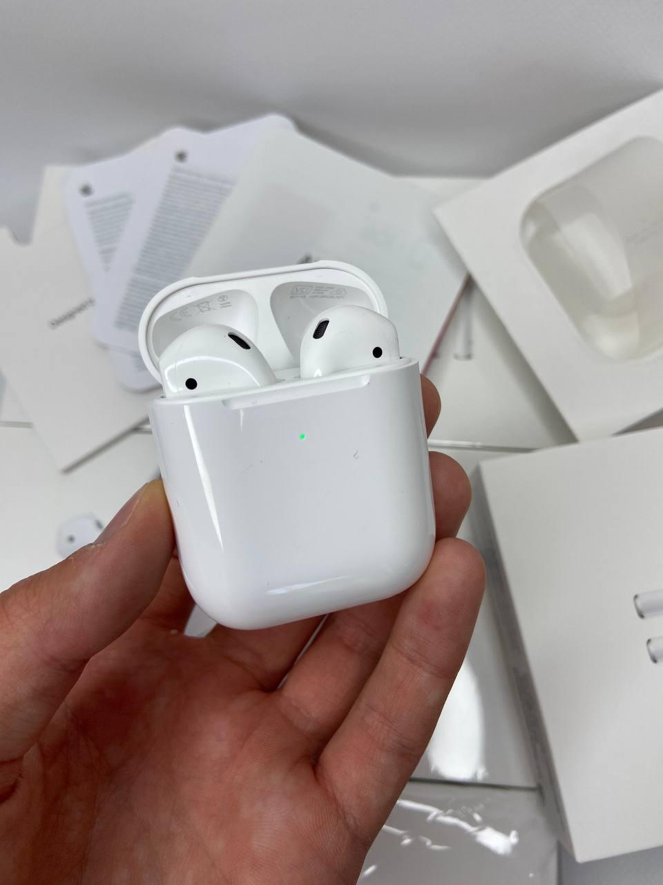 Airpods 2 - фото 1 - id-p2033696524