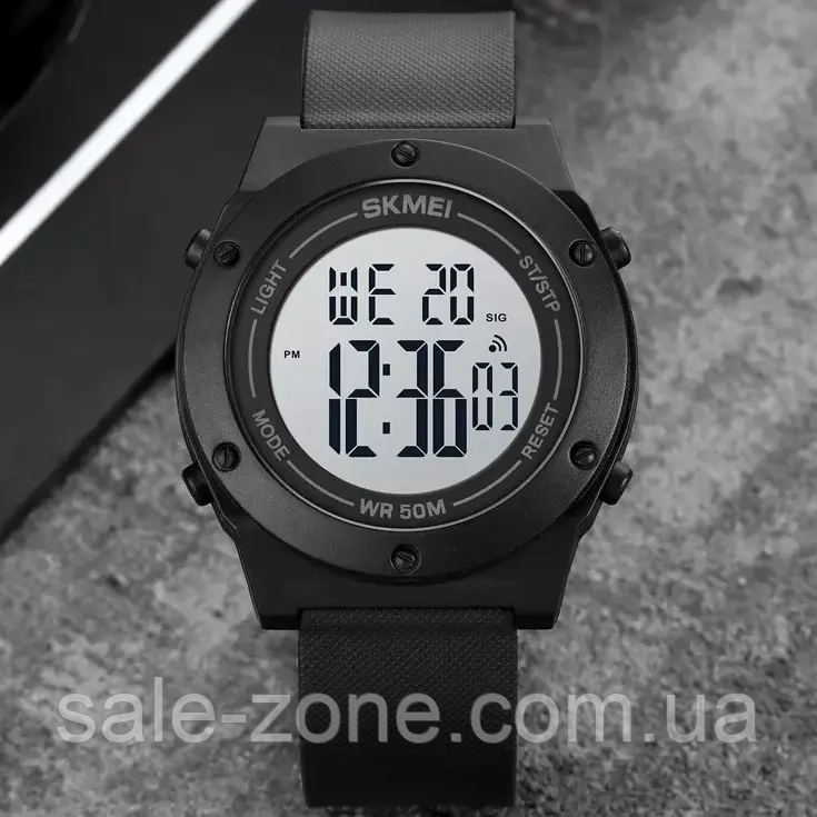 Мужские спортивные наручные часы Skmei 1772 (Черный с белым) - фото 3 - id-p2033708501