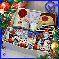 Оригинальный новогодний подарок с кремом для рук и носками, подарок с шоколадным печеньем и батончиками