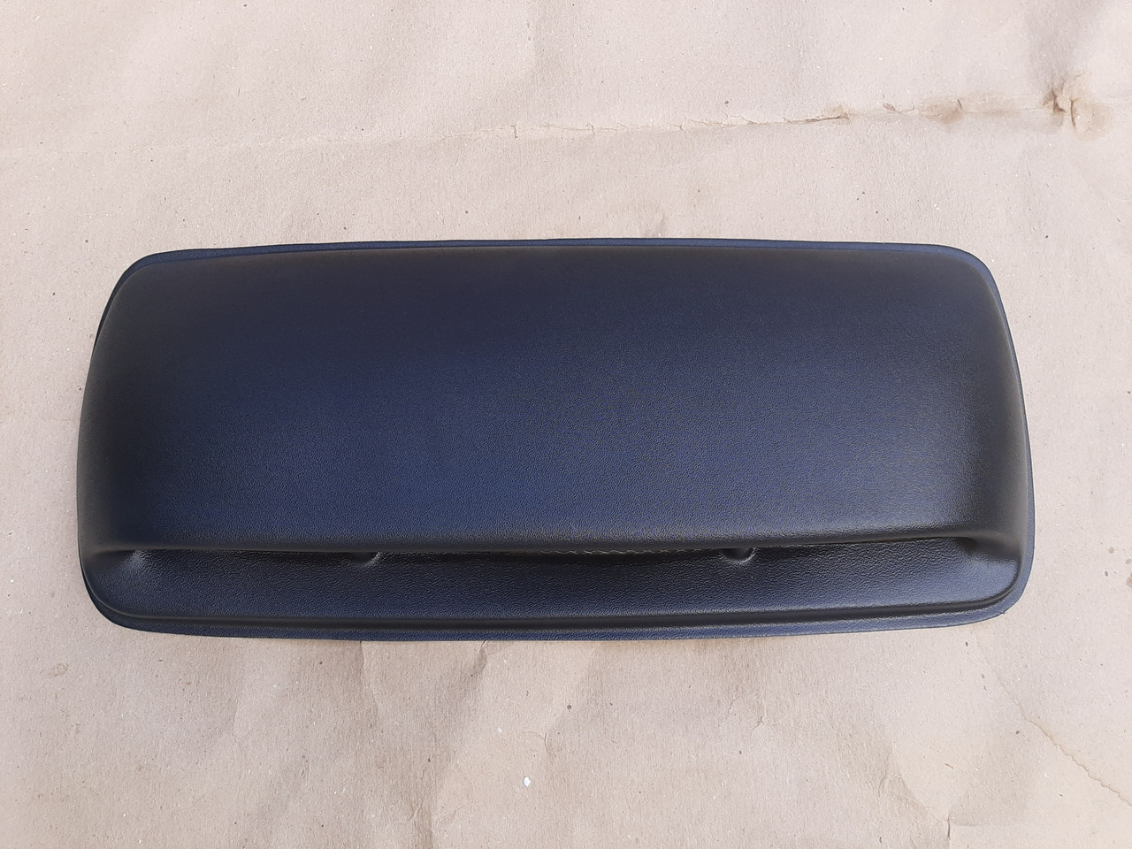 Повітрозабірник капота ВАЗ 2121 21213 Нива Тайга Завод Сизань., фото 1