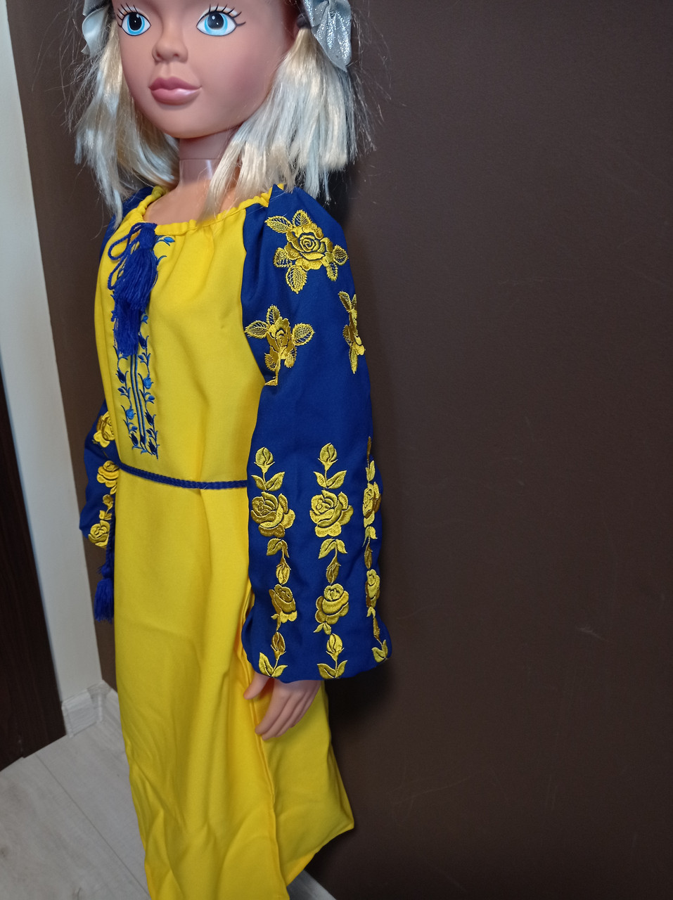 Дитяча сукня вишиванка на дівчинку з довгим рукавом Квітка Свободи Україна ТД на 4-16 років жовта з синім