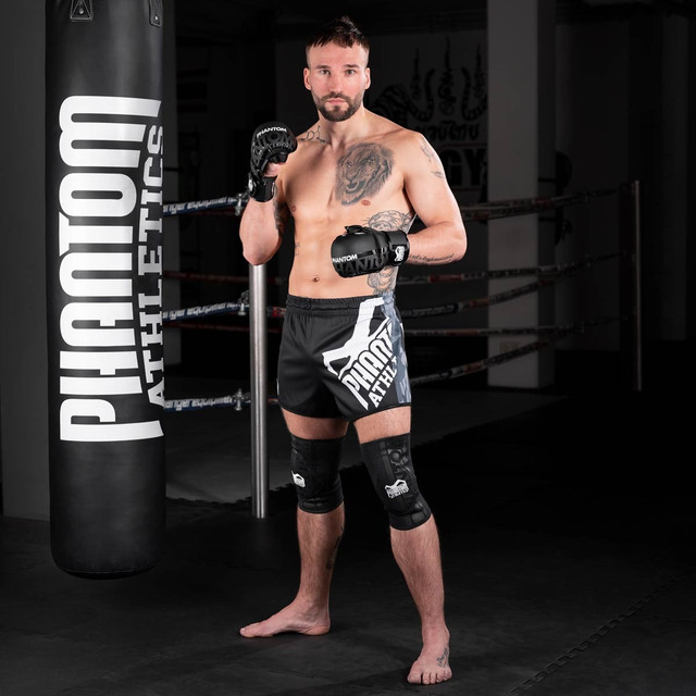 Наколенники Phantom Grappling Black