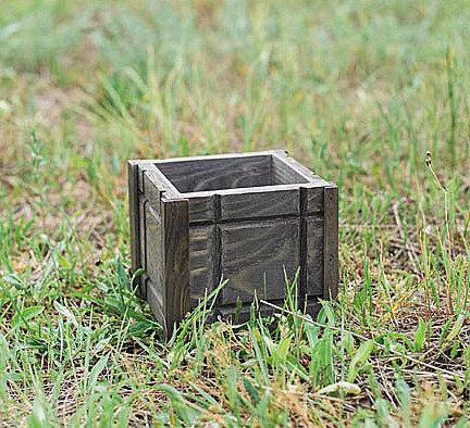 Кашпо вазон різьблений венге D9039