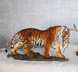Статуетка Тигриця з тигреням 36*19*10 см СП319 кол