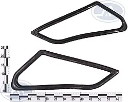 Ущільнювач заднього бічного скла ВАЗ 21099 лев.