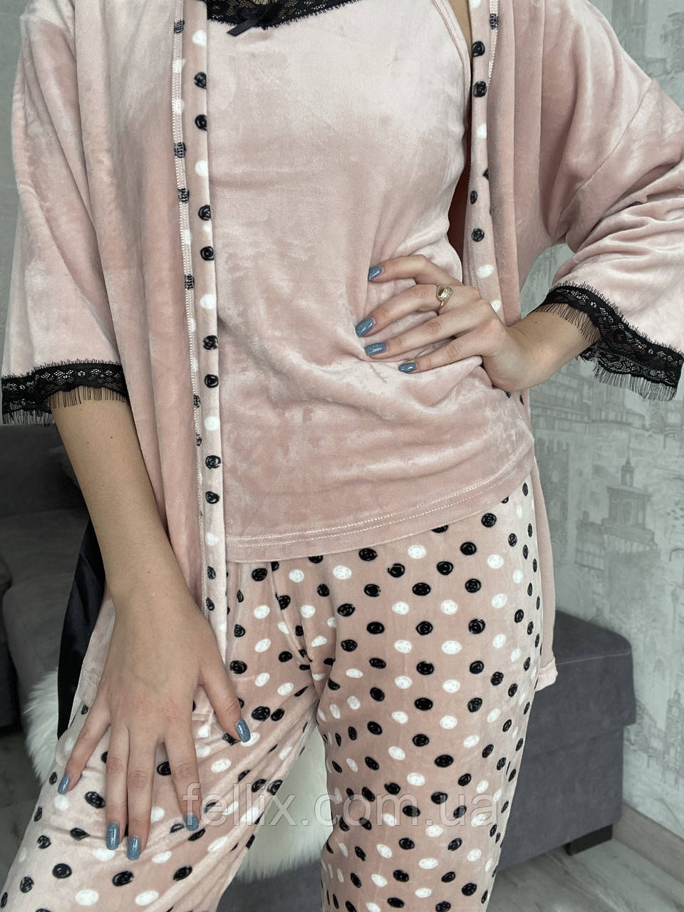 Рожева Жіноча піжама бархатний жіночий костюм для дому Костюм для дому з халатом Fellix