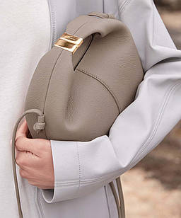 Шкіряна сумка Beri від Polene