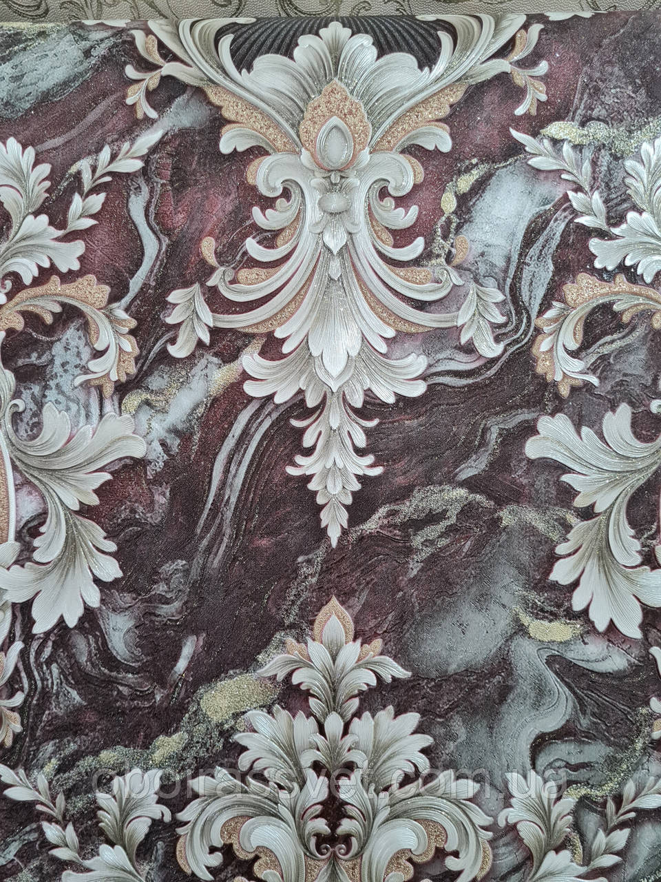 Шпалери 9013-12 вініл гарячого тиснення на флізеліні, довжина 15 м ширина 1.06 м = 5 смуг по 3 м кожна