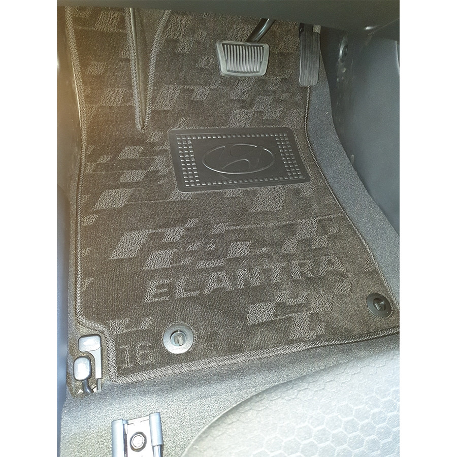 Автокилимки ворсові в салон HYUNDAI Elantra 2016- комплект текстильних килимків для автомобіля