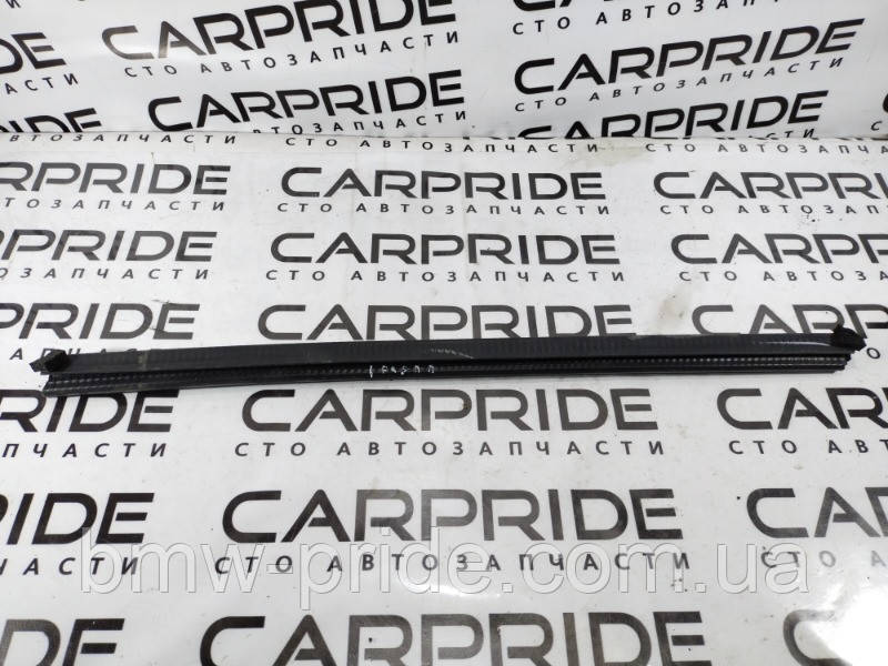 Молдинг скла внутрішній FORD Fusion MK5 2.0 2013 перед. прав. (б/у)