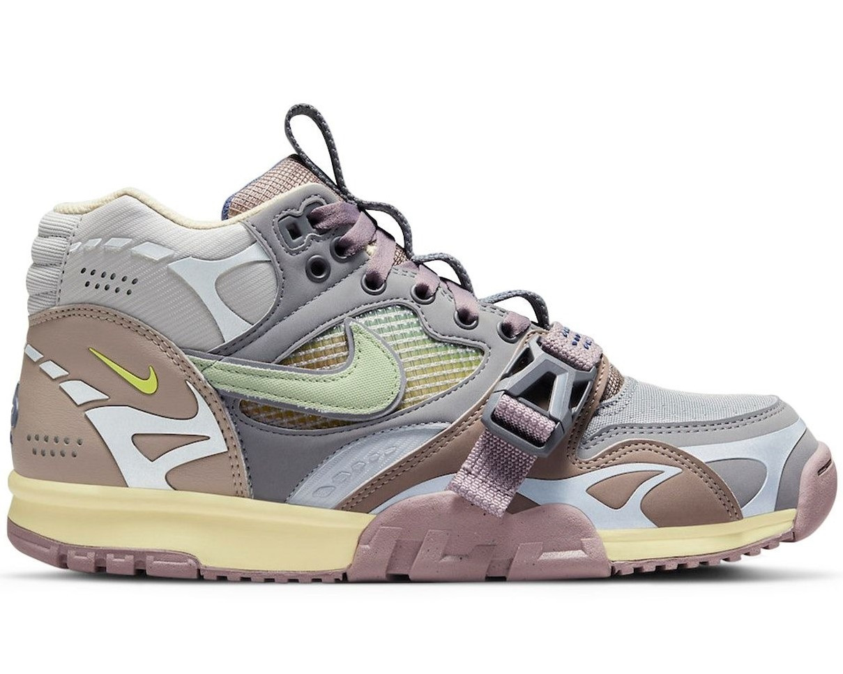 Womens nike 2025 air trainers