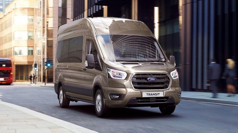Ford Transit Minibus 460 EF