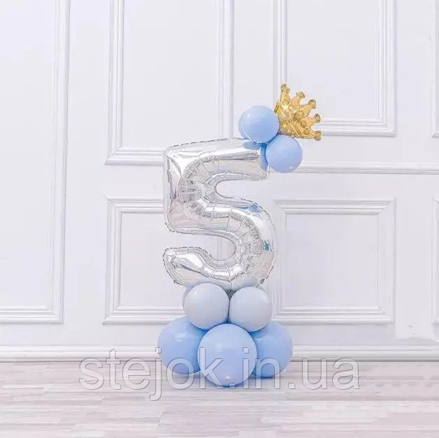 Цифра 5 на підставці з кульок | Сіро-блакитний, фото 1