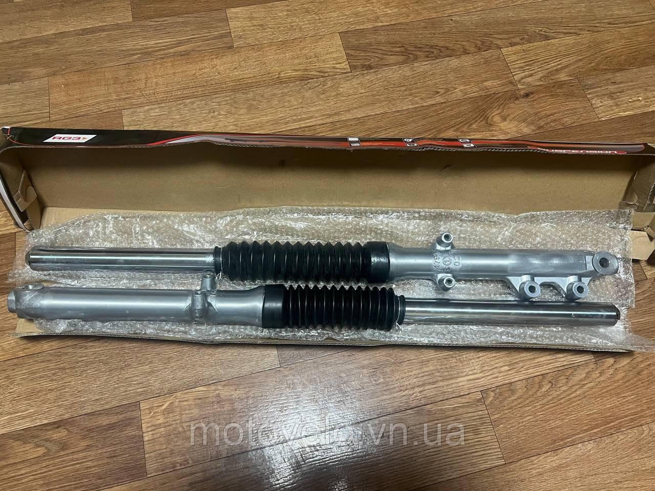 Амортизатори передні Zongshen, Lifan, 125/150, V150A  730 мм (пара)