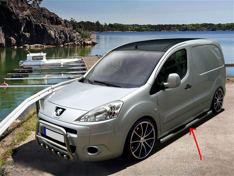 Бічні труби (2 шт., нерж.) 70мм, з пластиковими підніжками для Citroen Berlingo 2008-2018 рр