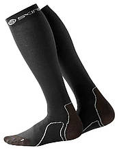 Компресійні гольфи Skins  Essentials Recovery (чоловік) для відновлення L Black